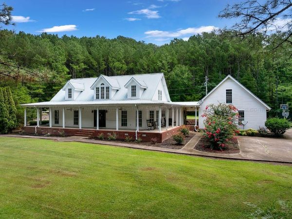 262 NW 12TH Ave, Carbon Hill, AL 35549