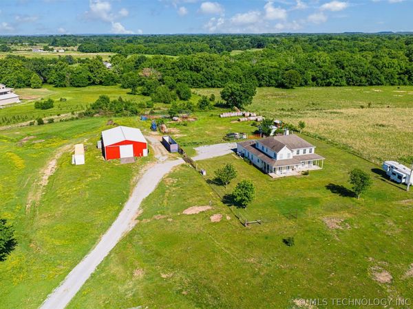 21347 S 397 East Avenue, Porter, OK 74454