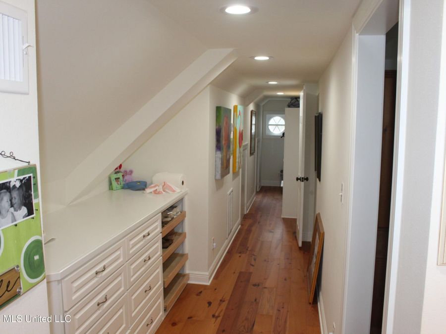 Property Image 60