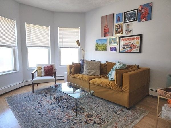 122 Berkshire Street, Unit #9(4A), Cambridge, MA 02141