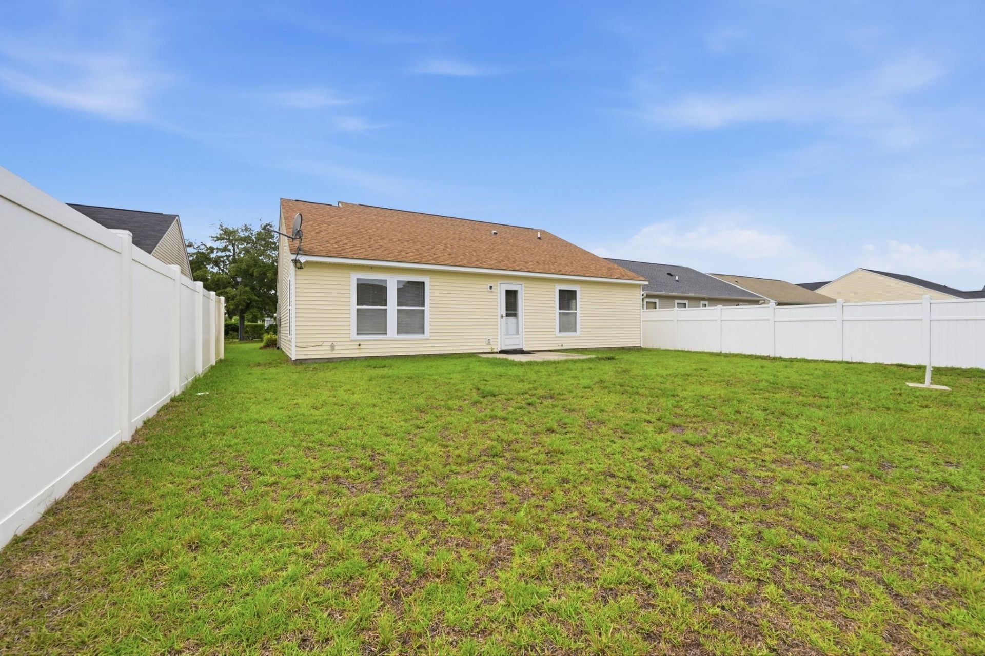 292 Bellegrove Dr. Photo 32