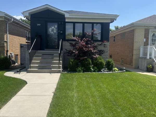7303 W Montrose Avenue , Norridge, IL 60706
