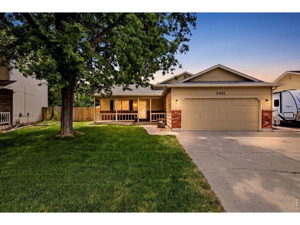 2431 Sunstone Dr, Fort Collins, CO 80525