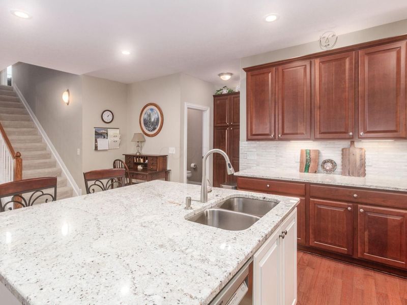 7654 Scioto Ridge Drive , Powell, OH 43065 Photo 14