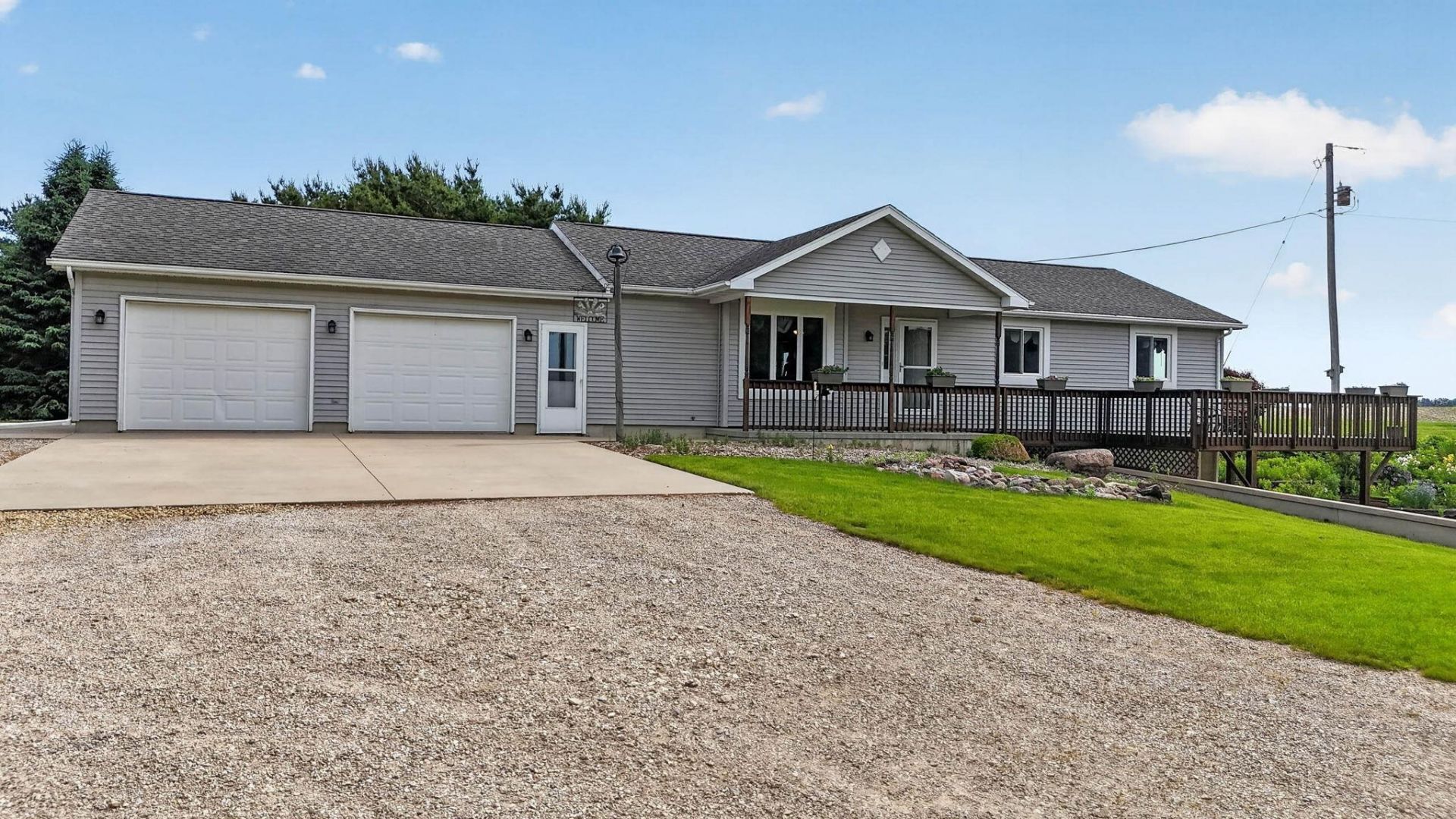 1147 230th , Waverly, IA 50677 Main Photo