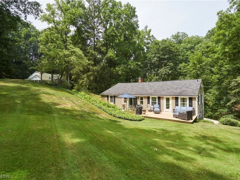 2803 Yellow Creek Road, Bath, OH 44333 Photo 2