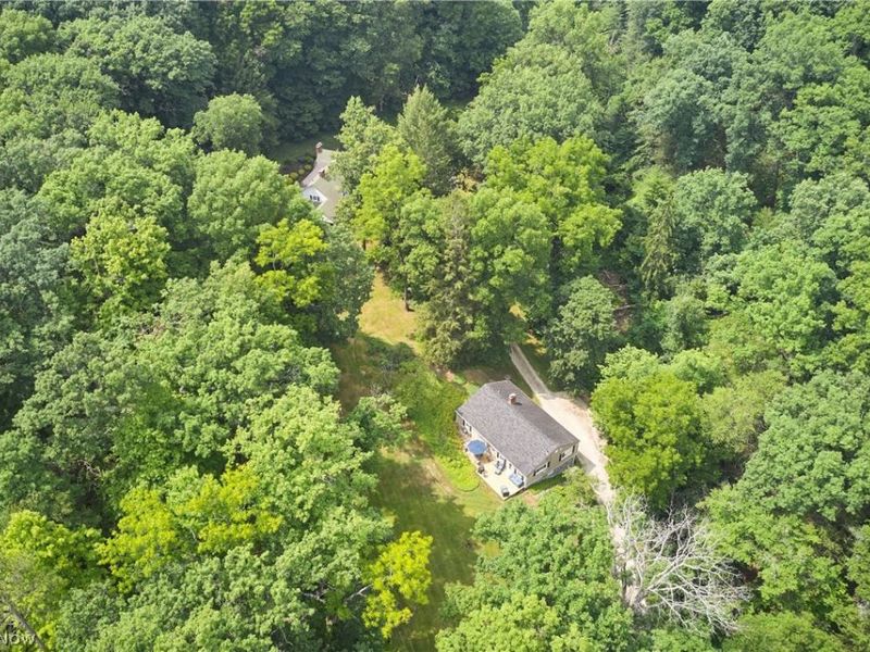 2803 Yellow Creek Road, Bath, OH 44333 Photo 8