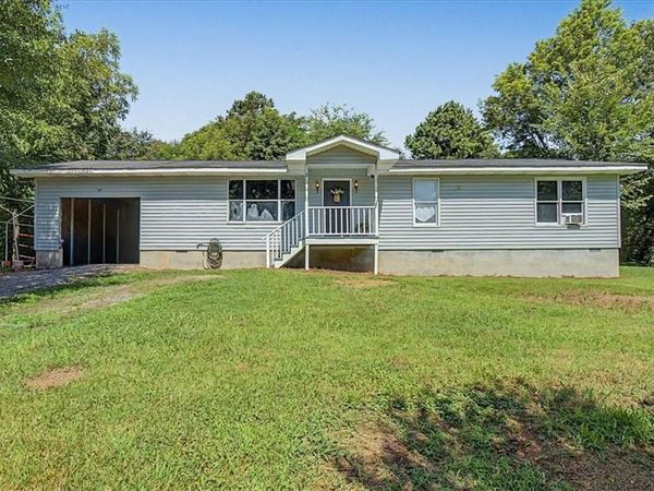 3 Hammond Drive SW, Plainville, GA 30733