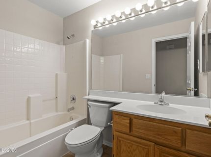 1611 Brentworth Way, Reno, NV 89521 Photo