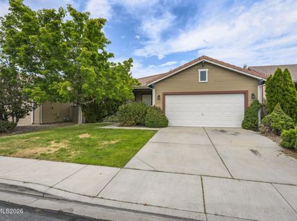 1611 Brentworth Way, Reno, NV 89521 Photo