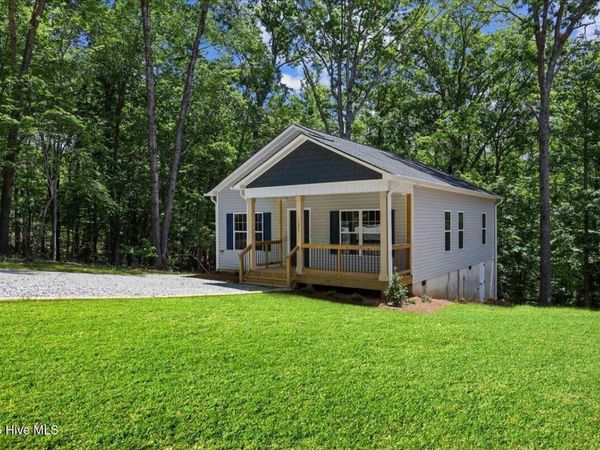 131 Dauphine Street, Fuquay Varina, NC 27526