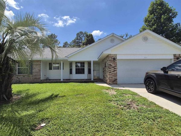7361 Chimney Pines Dr, Pensacola, FL 32526