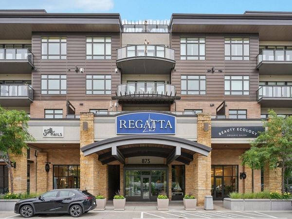 875 Lake Street N, Unit 212, Wayzata, MN 55391