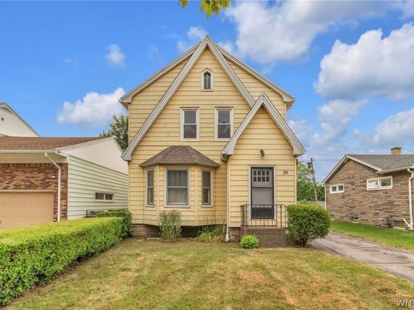 29 School Street , Kenmore, NY 14217