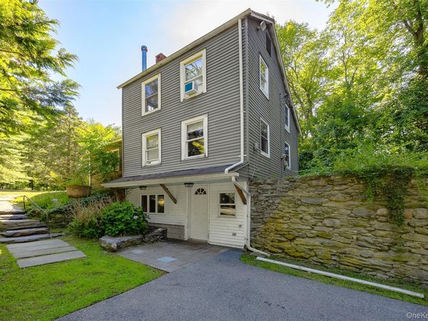 1486 Route 55 , Lagrangeville, NY 12540