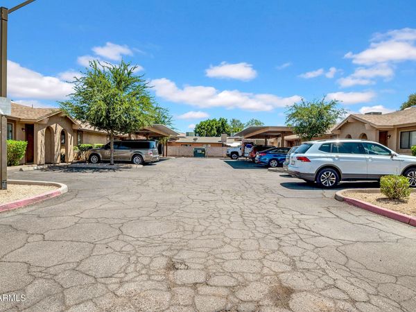 3027 E GRANDVIEW Road, Unit 1, Phoenix, AZ 85032