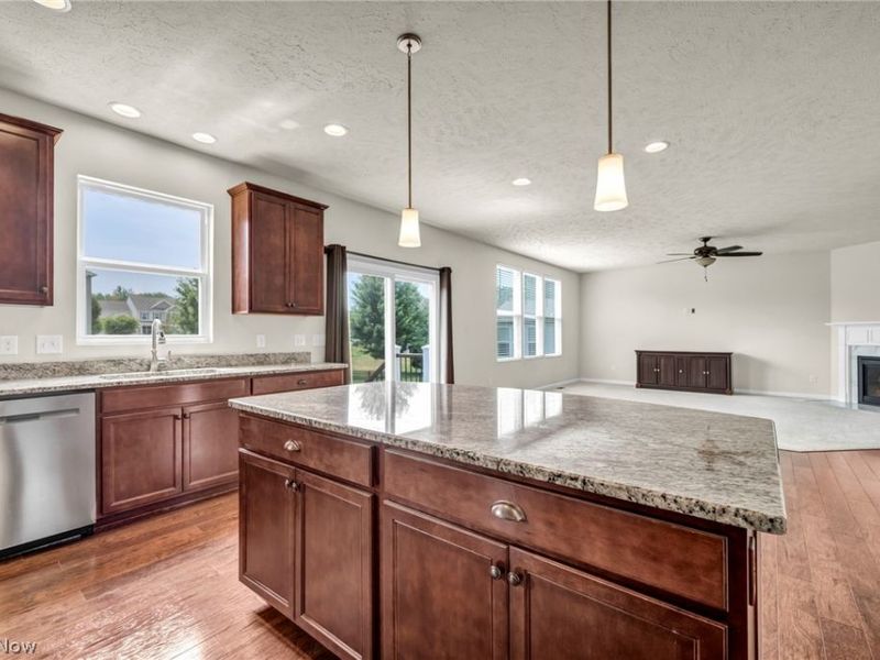 20813 North Greystone Drive, Strongsville, OH 44149 Photo 14