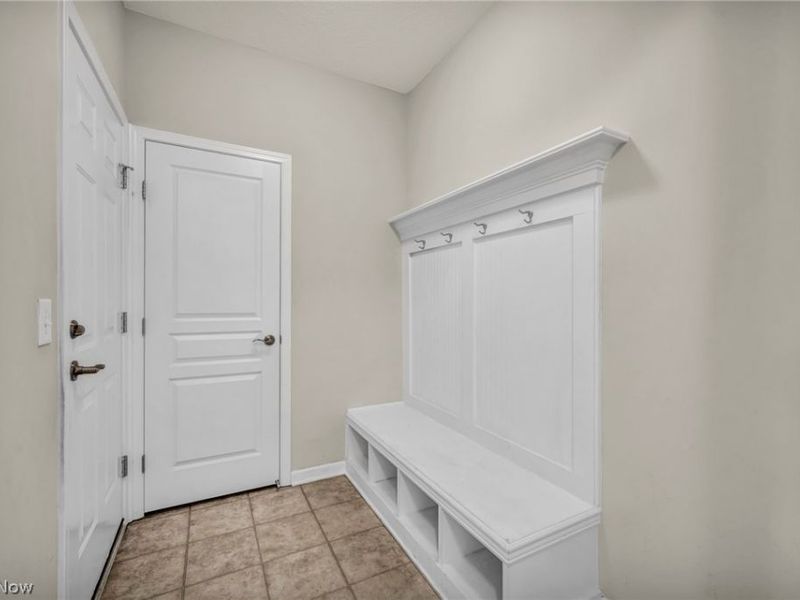 20813 North Greystone Drive, Strongsville, OH 44149 Photo 16