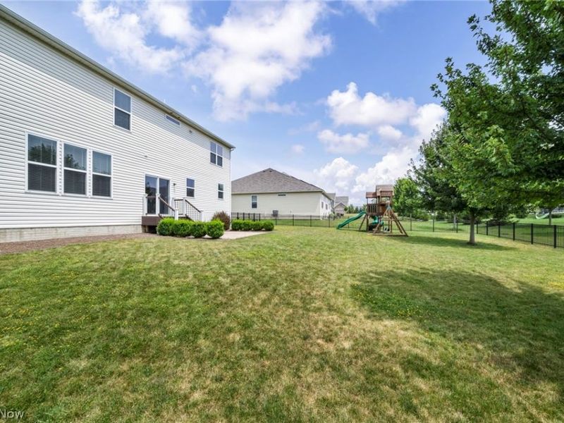 20813 North Greystone Drive, Strongsville, OH 44149 Photo 42