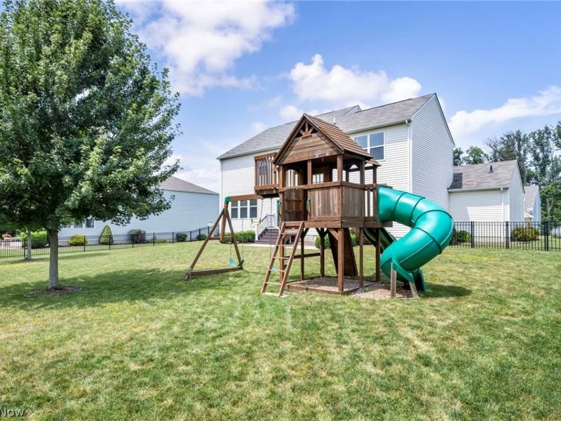 20813 North Greystone Drive, Strongsville, OH 44149 Photo 43