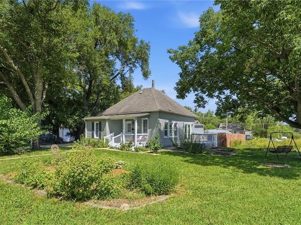 245 Illinois Street, Lawrence, KS 66044