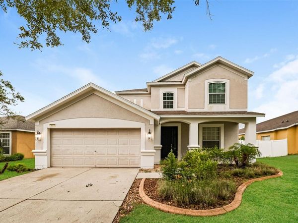 2026 HEARTLAND CIRCLE , VALRICO, FL 33594