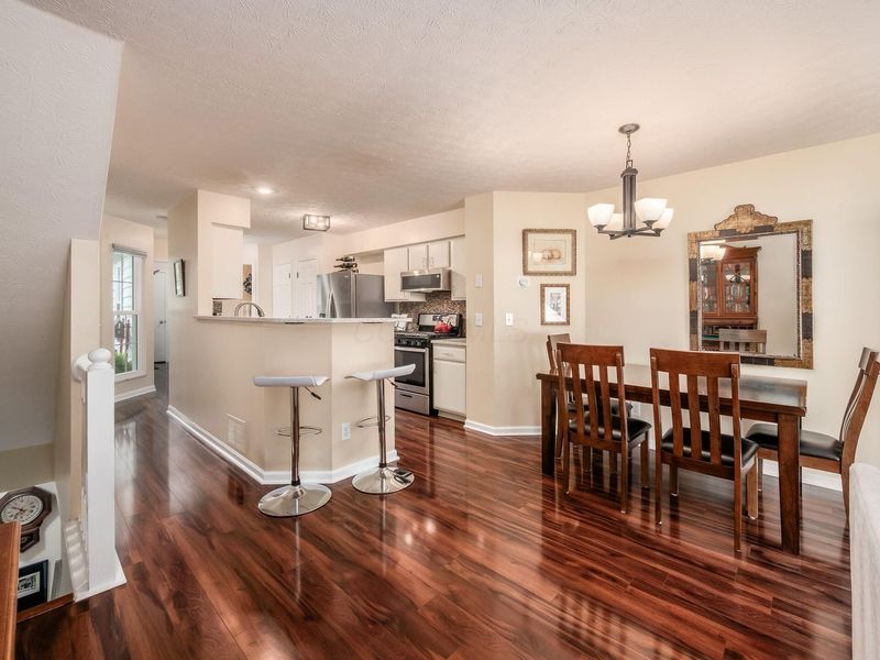 2196 Victoria Park Drive , Columbus, OH 43235 Photo 19