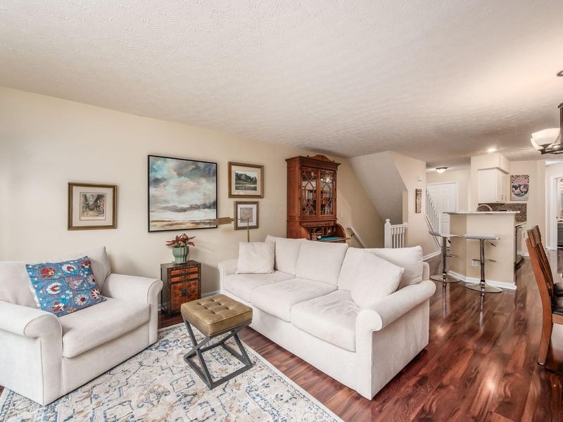 2196 Victoria Park Drive , Columbus, OH 43235 Photo 22