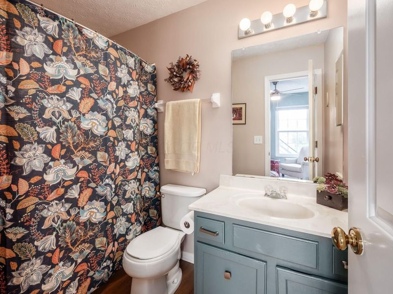 2196 Victoria Park Drive , Columbus, OH 43235 Photo 24