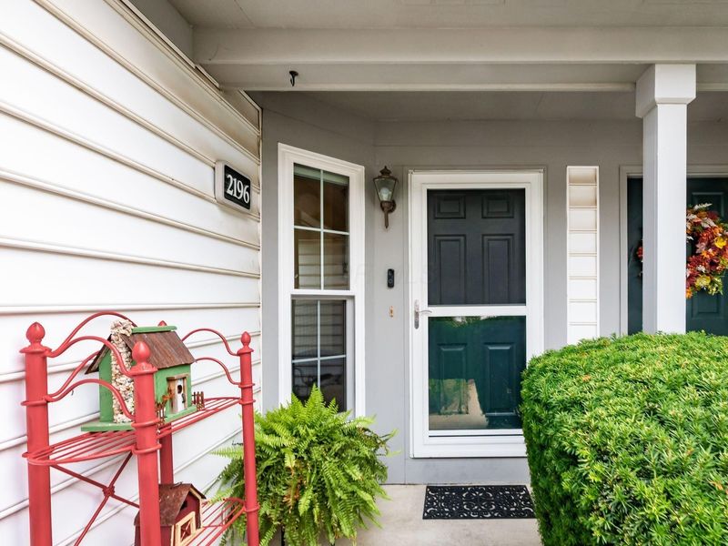 2196 Victoria Park Drive , Columbus, OH 43235 Photo 4