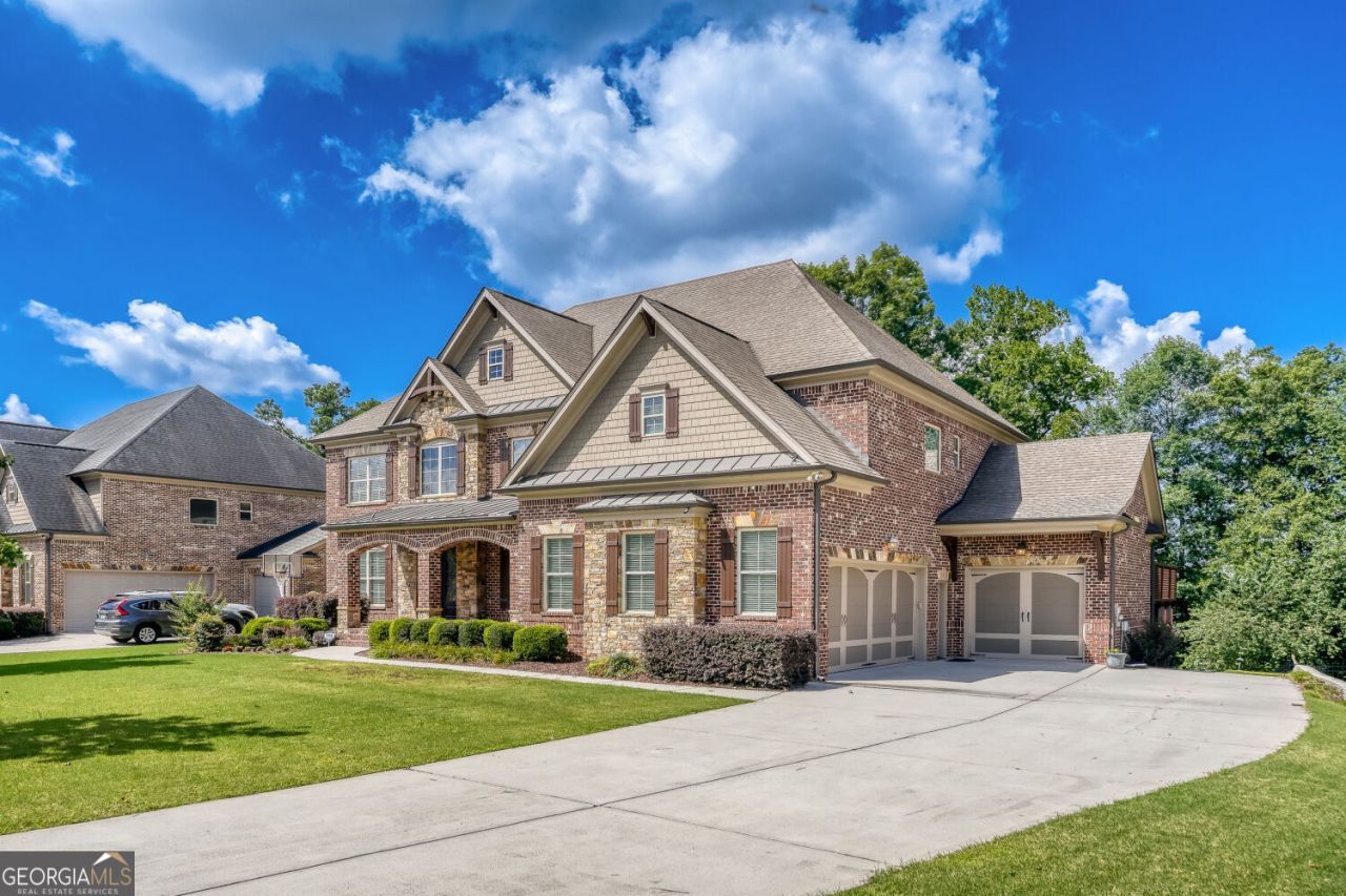 3066 Walking Horse Trail, Buford, GA 30519 Main Photo