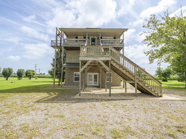 965 ARNOLD LN, Savannah, TN 38372