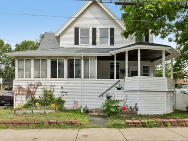 16 Underhill St, Unit 3, Winthrop, MA 02152