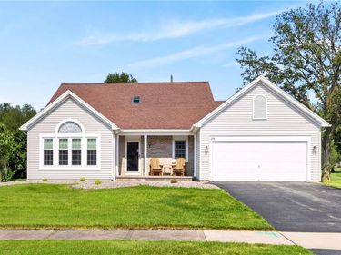 75 Pickering Drive, Rochester, NY 14626
