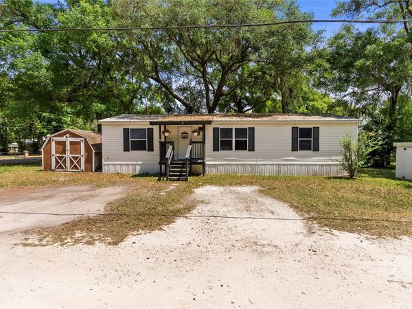 85246 JOHNSON Lane, Yulee, FL 32097