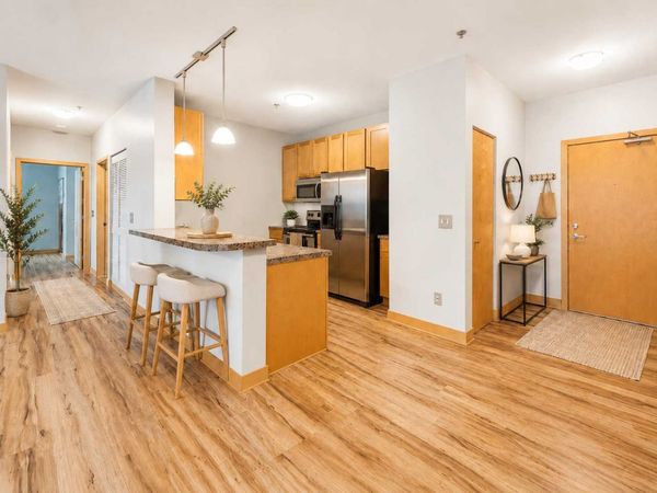 2900 University Avenue SE, Unit 300, Minneapolis, MN 55414