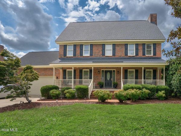 613 Chimney Hill Way, Rocky Mount, NC 27804