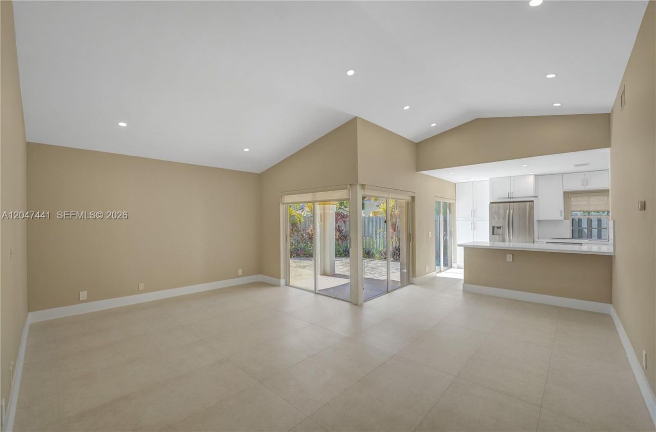 1361 Springside Dr, Unit 3, Weston, FL 33326 Photo