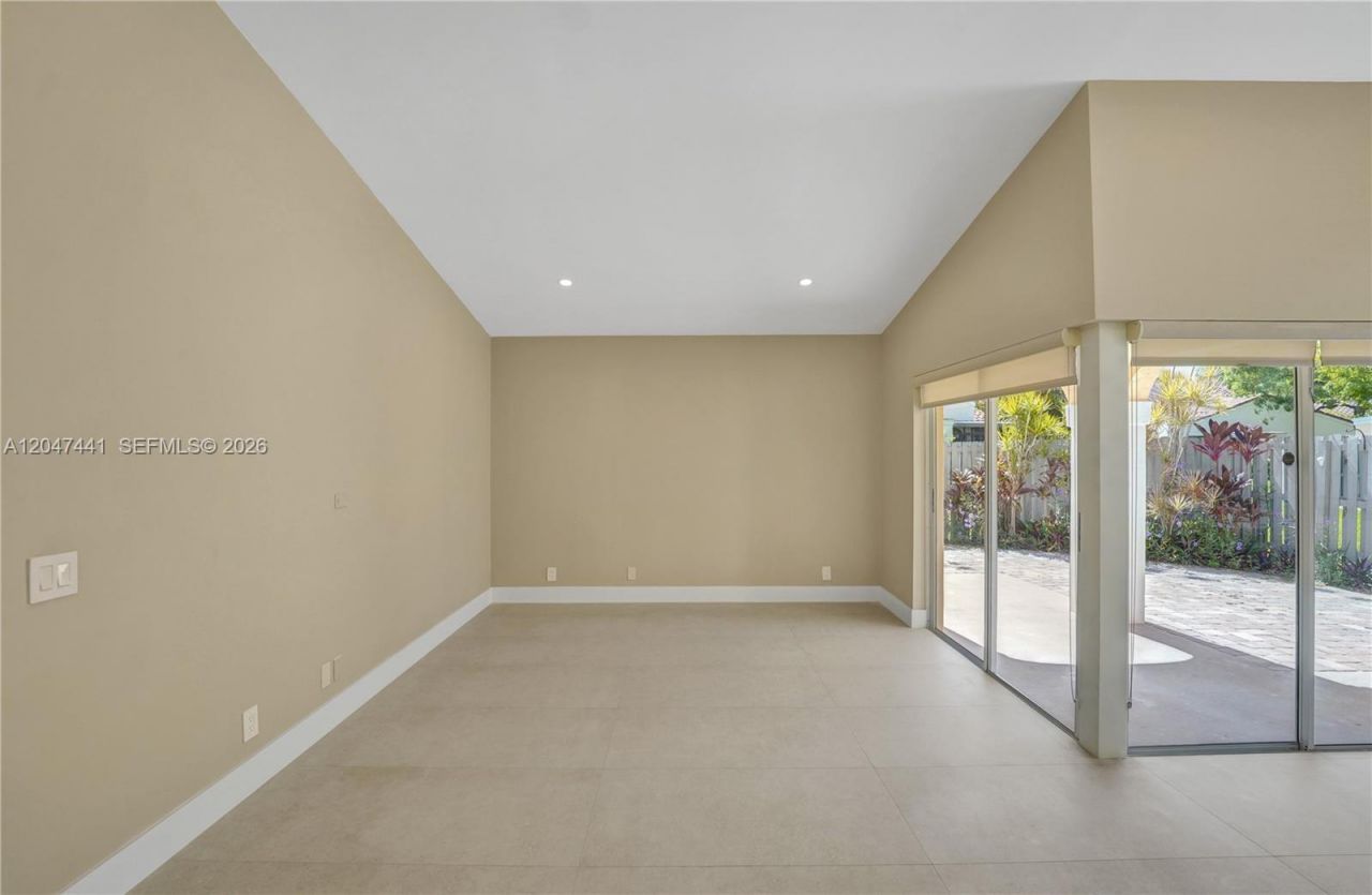 1361 Springside Dr, Unit 3, Weston, FL 33326 Photo