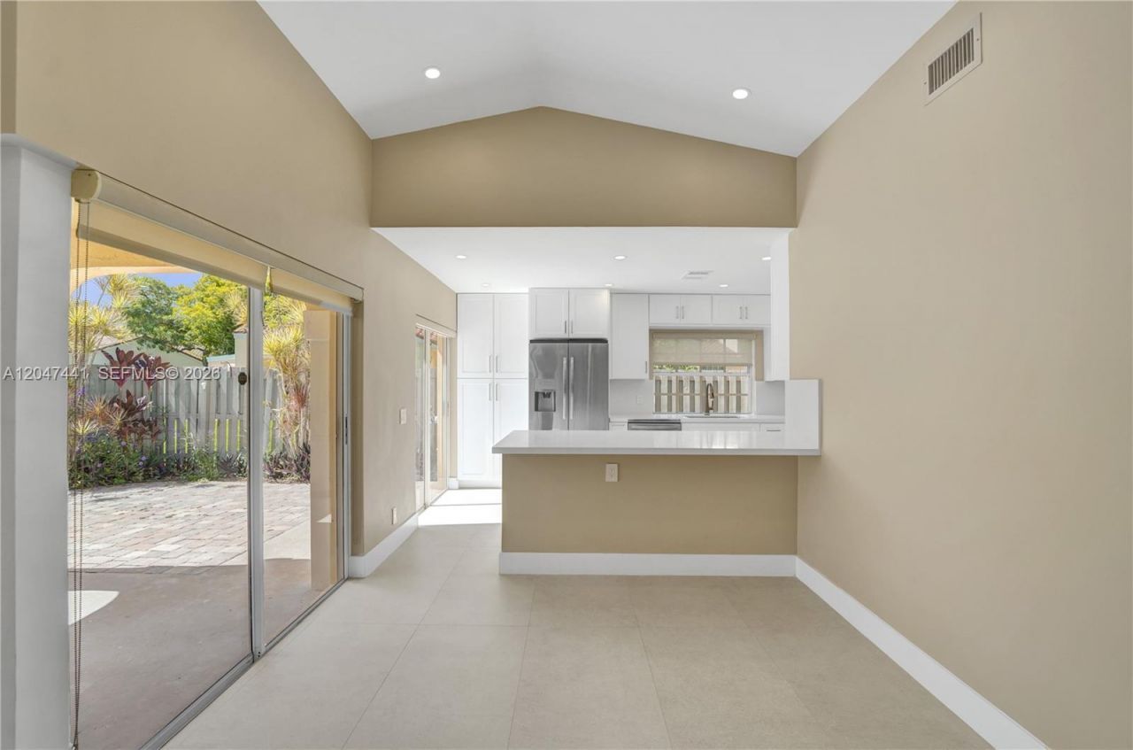 1361 Springside Dr, Unit 3, Weston, FL 33326 Photo