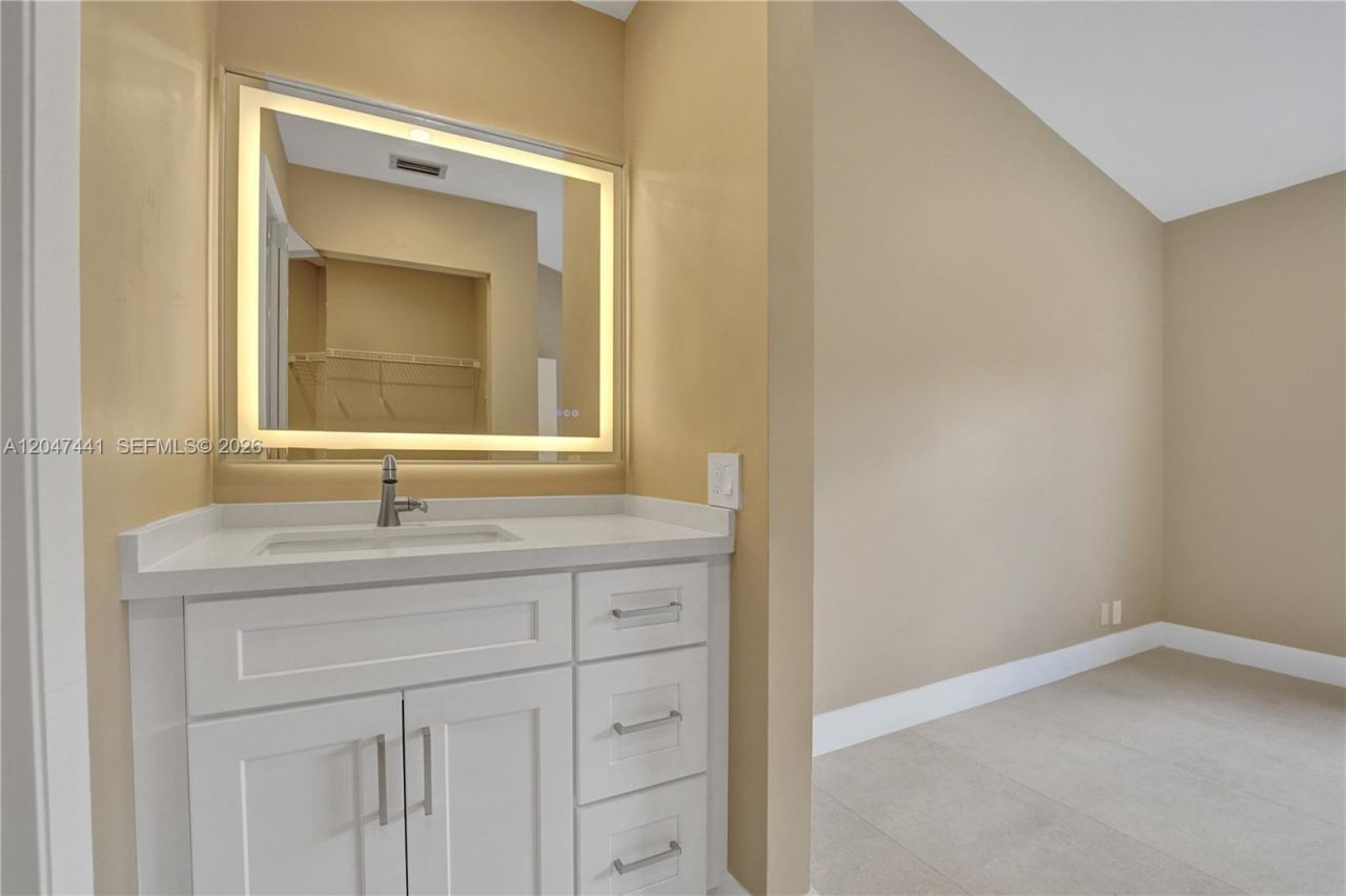 1361 Springside Dr, Unit 3, Weston, FL 33326 Photo