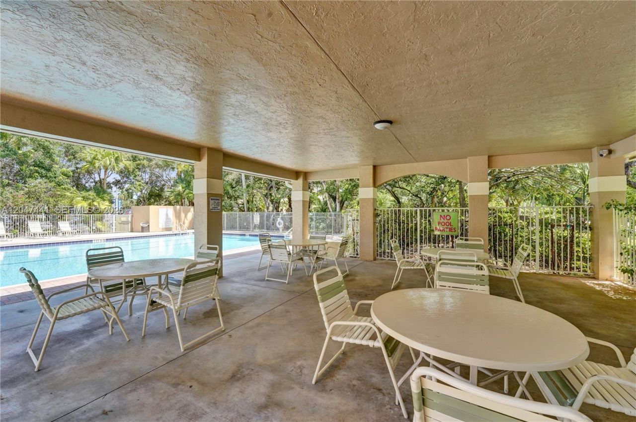 1361 Springside Dr, Unit 3, Weston, FL 33326 Photo