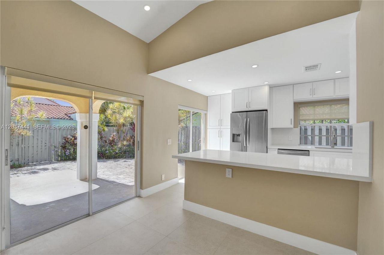 1361 Springside Dr, Unit 3, Weston, FL 33326 Photo