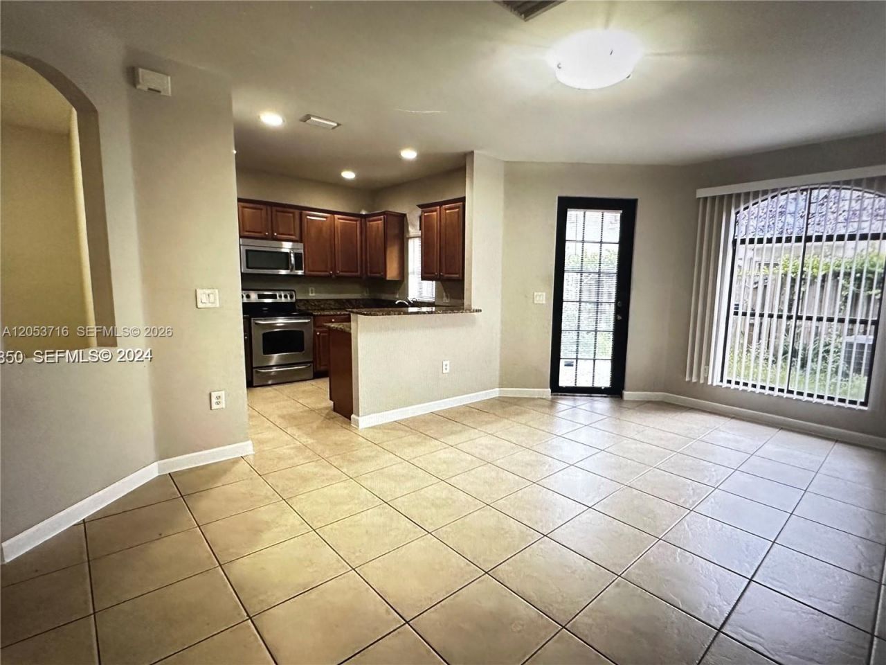 10328 NW 31st Ter, Doral, FL 33172 Photo