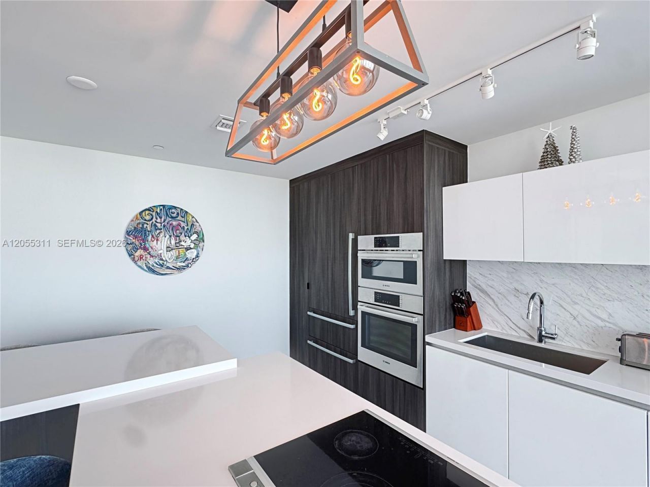 851 NE 1st Ave , Unit 3210, Miami, FL 33132 Photo