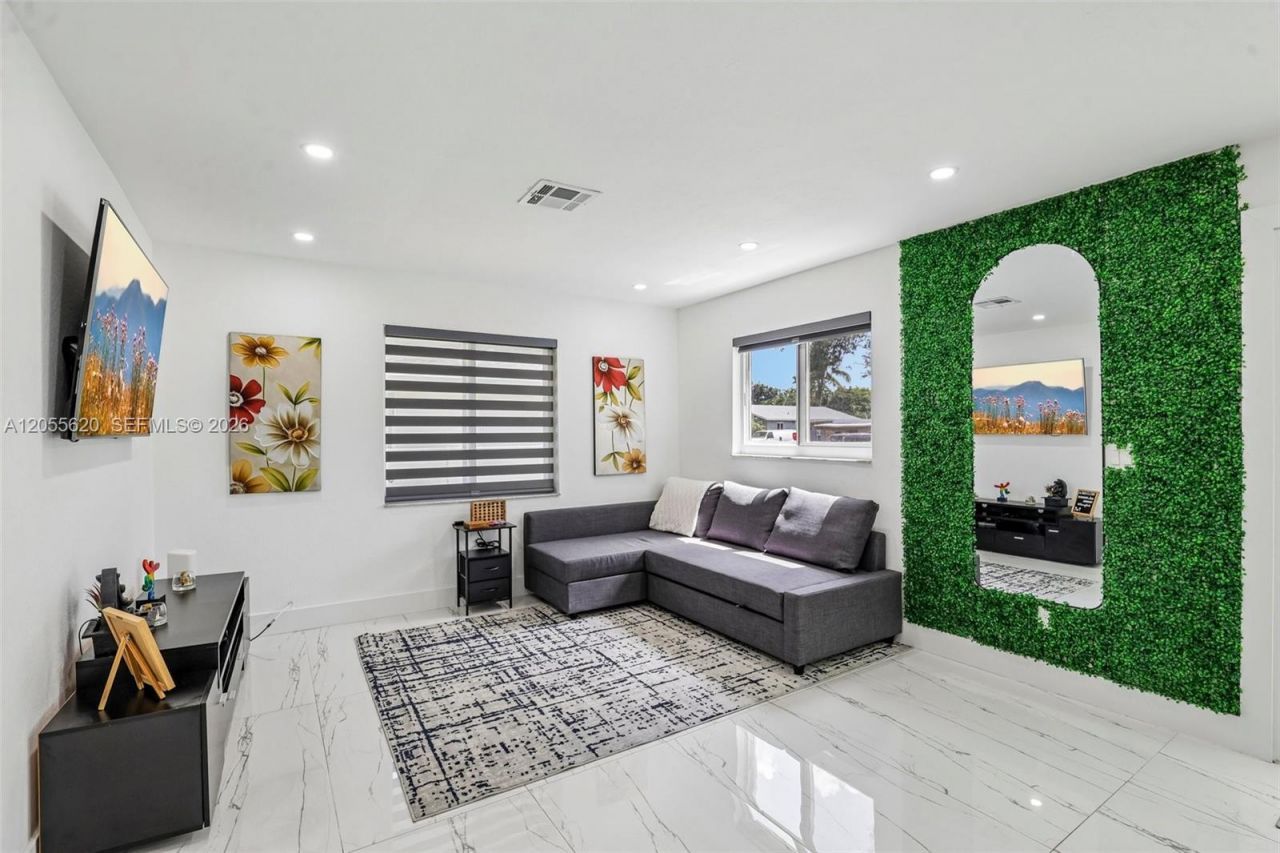 316 N 61st Ave , Hollywood, FL 33024 Photo