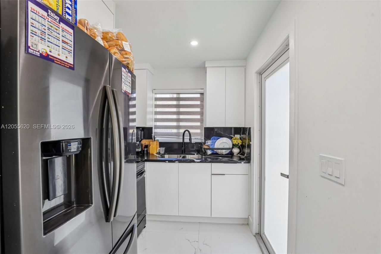 316 N 61st Ave , Hollywood, FL 33024 Photo