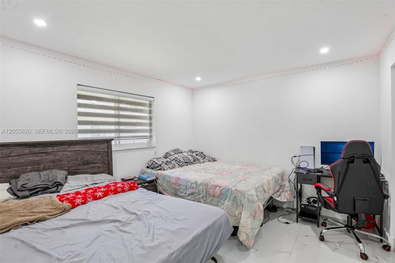 316 N 61st Ave , Hollywood, FL 33024 Photo