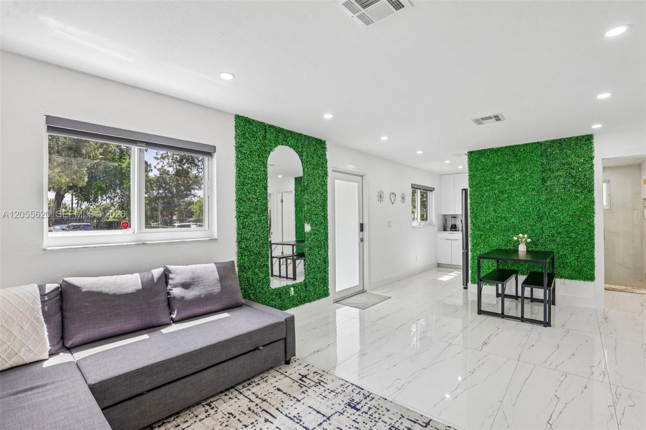316 N 61st Ave , Hollywood, FL 33024 Photo