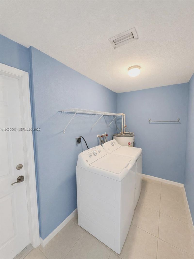 1690 SE 24th Ct, Homestead, FL 33035 Photo